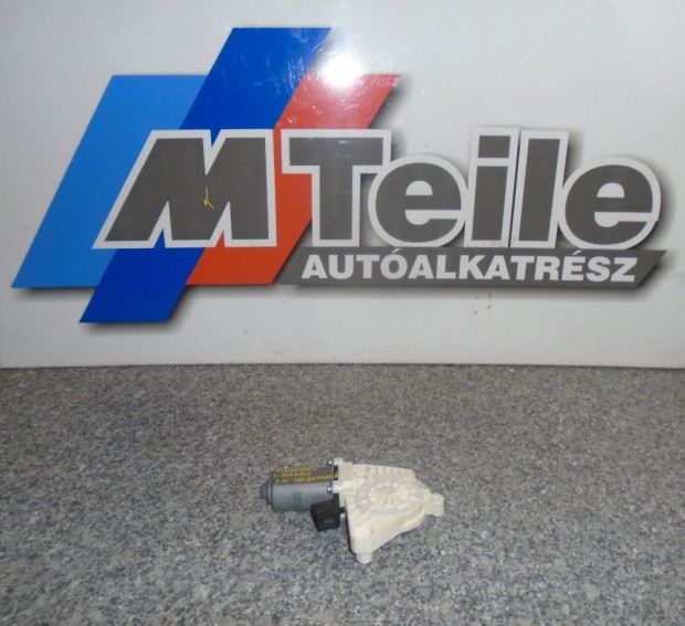 [GYRI BONTOTT] MERCEDES-BENZ - ABLAKEMEL MOTOR, JOBB HTS - S-OSZT